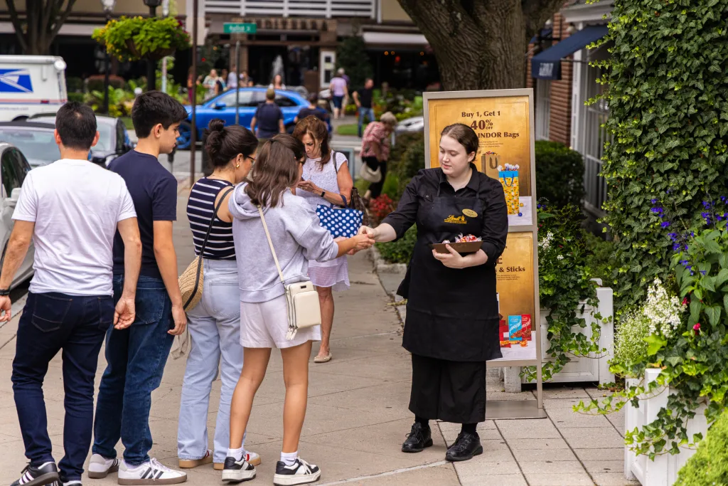 lindt worker and group