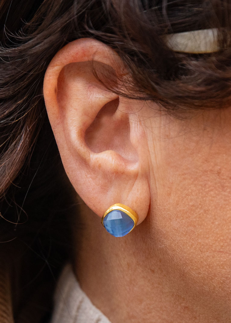 gold plated blue cut glass stud earring