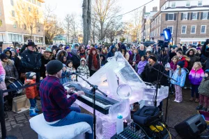 dueling pianos on ice daytime march 2024