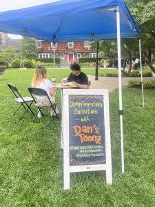 dan's toonz at square after sunset