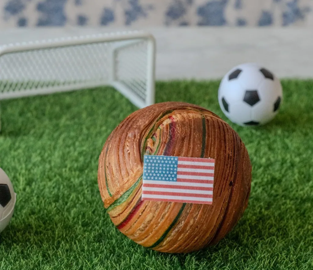 soccer specials maman